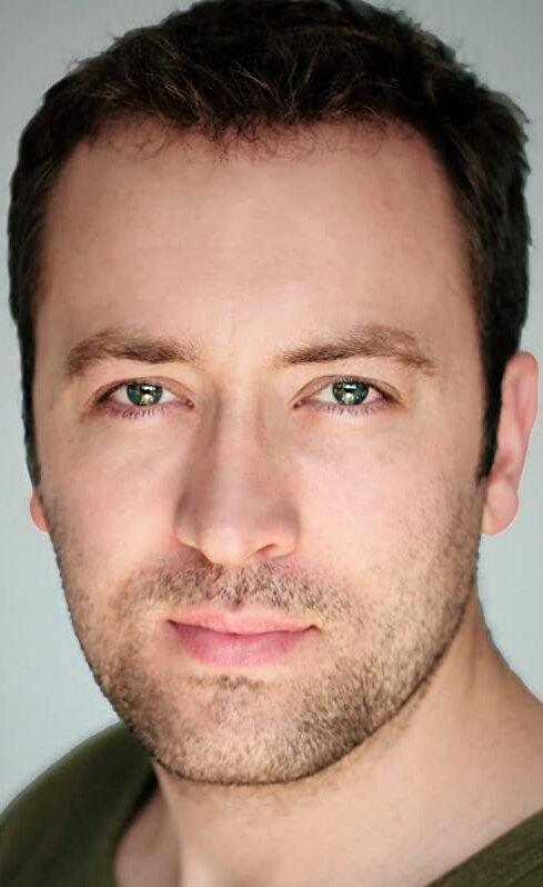 фото Роуэн Бетьеман