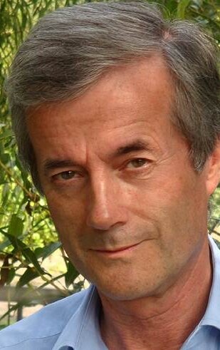 фото Николас Янг