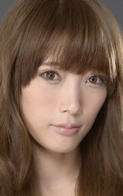 фото Саки Акаи