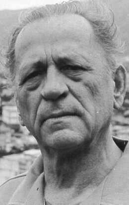 фото Анри Шарьер