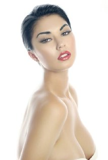 фото Тейлор Дью