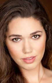 фото Одри Повар