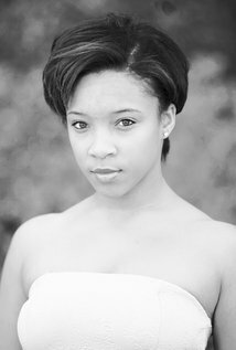 фото Treshelle Edmond