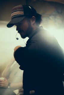 фото Элайджа Флорес