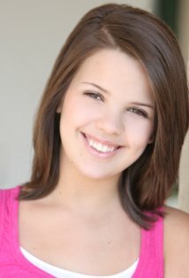 фото Саванна Лоу