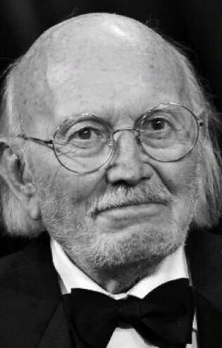 фото Армандо Тровайоли