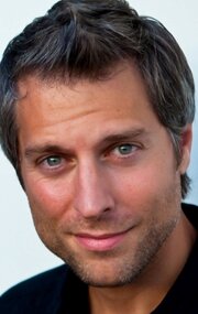 фото Дино Антониу