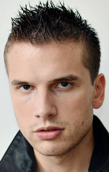 фото Клэй фон Карловиц