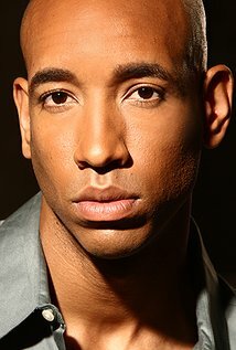 фото Deklon Roberts