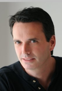 фото Кенн Медейрос