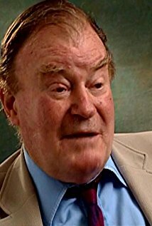 фото Саймон Рэйвен