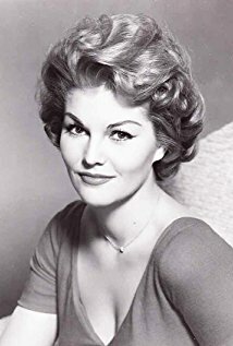 фото Клер Келли