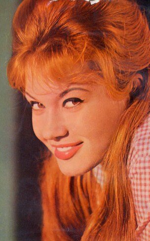 фото Джиллиан Хиллс