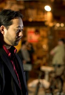 фото Kris Mayeshiro