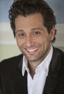 фото Darius Kehtari