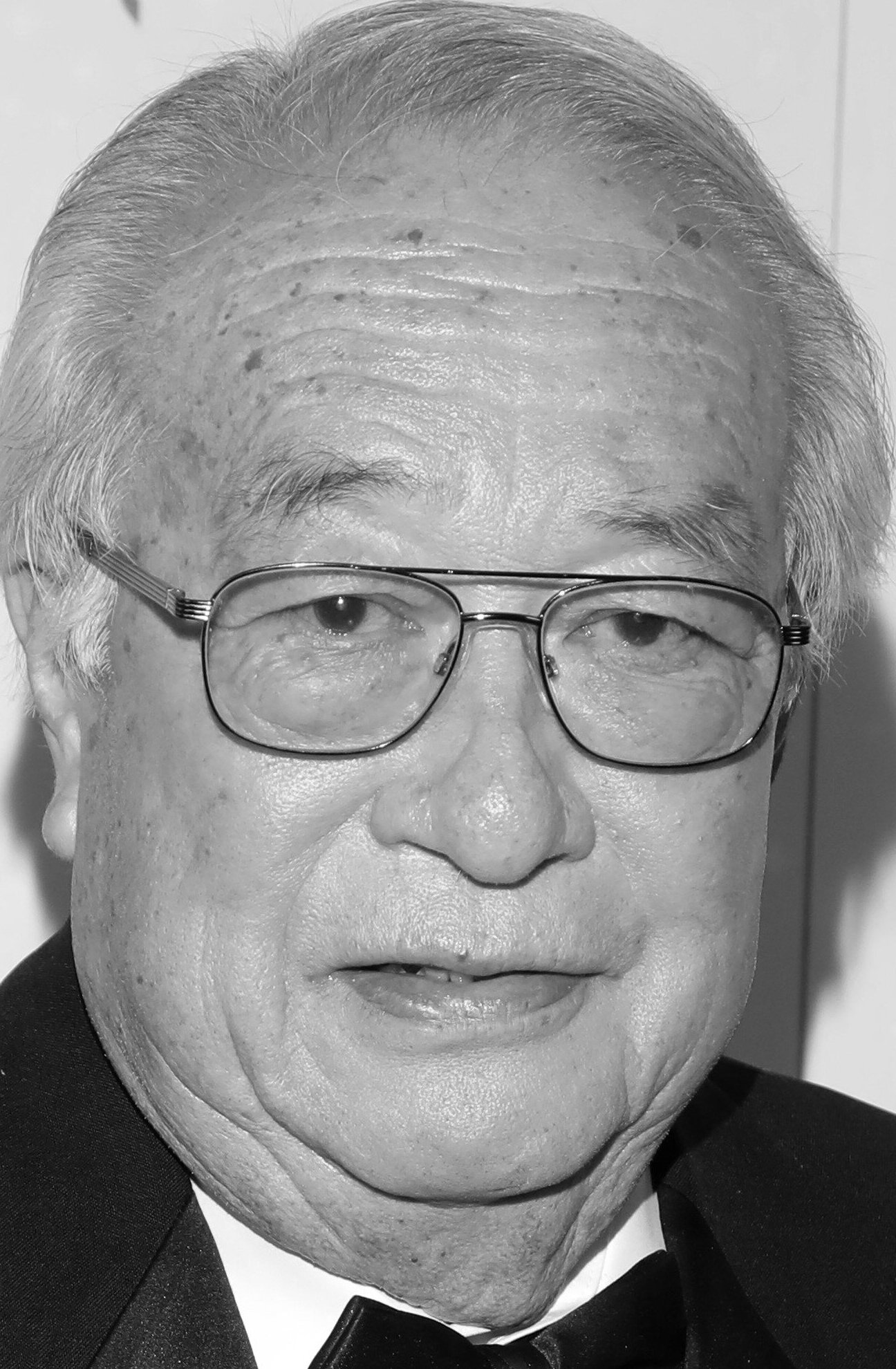 фото Джеймс Дж. Мураками