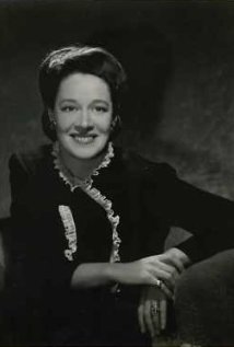 фото Энн Ревер