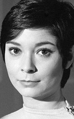 фото Зиения Мертон