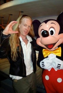 фото Хит Тейт