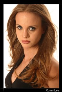 фото Ронни Лиа Рагглз