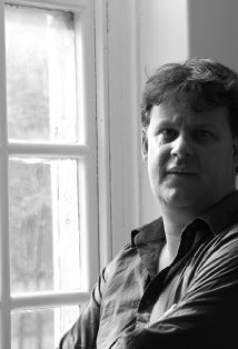 фото Louis Neethling