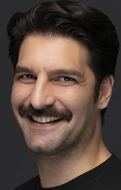 фото Танер Румели