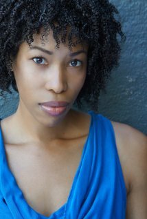 фото Renée Threatte