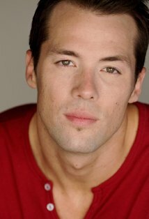 фото Дастин Гулледж