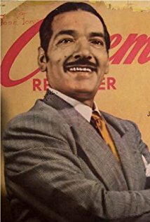 фото Хосе Тровей