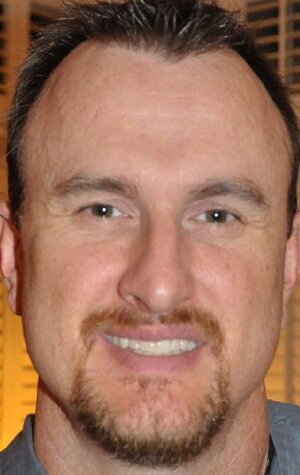 фото Стив Даунс