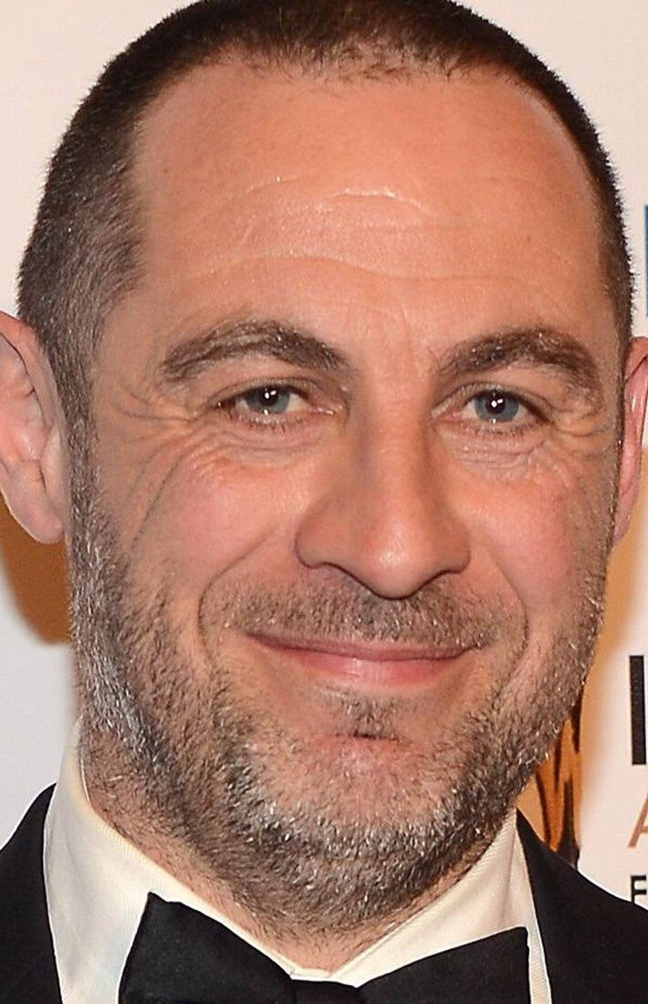 фото Катал Уоттерс