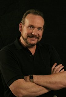 фото James Linahon