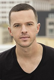 фото Джастин Хобсон