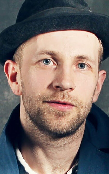 фото Билли Новик