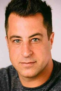 фото Микаэл Джонсон