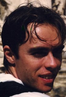 фото Скай Кромптон