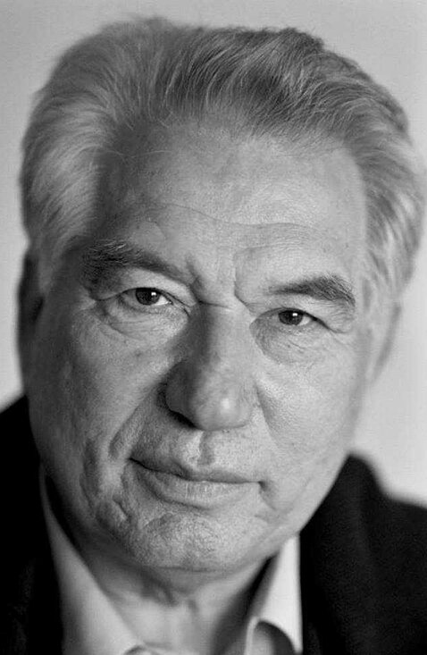 фото Чингиз Айтматов