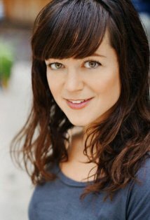 фото Кэти Холлэнд