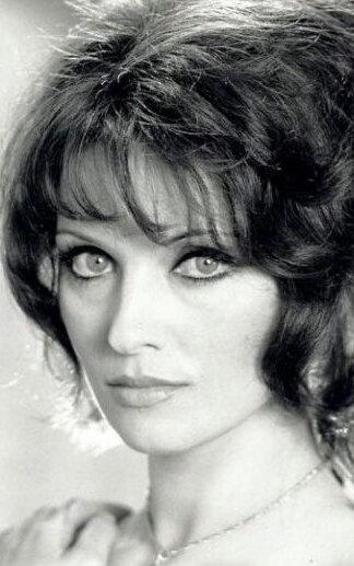 фото Феми Бенусси