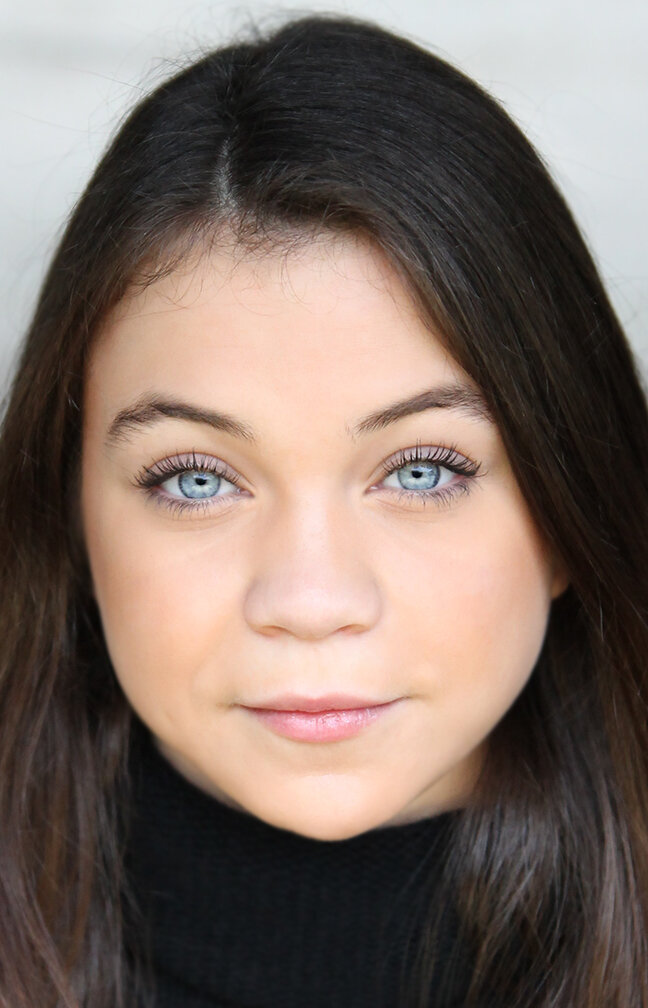 фото Адрианна Бертола