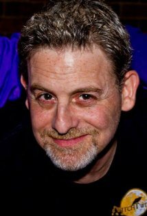 фото Adam Gingsberg