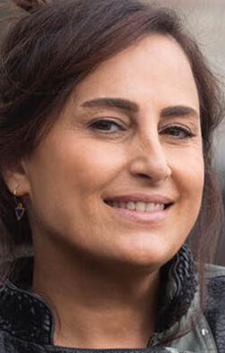 фото Хилал Сарал