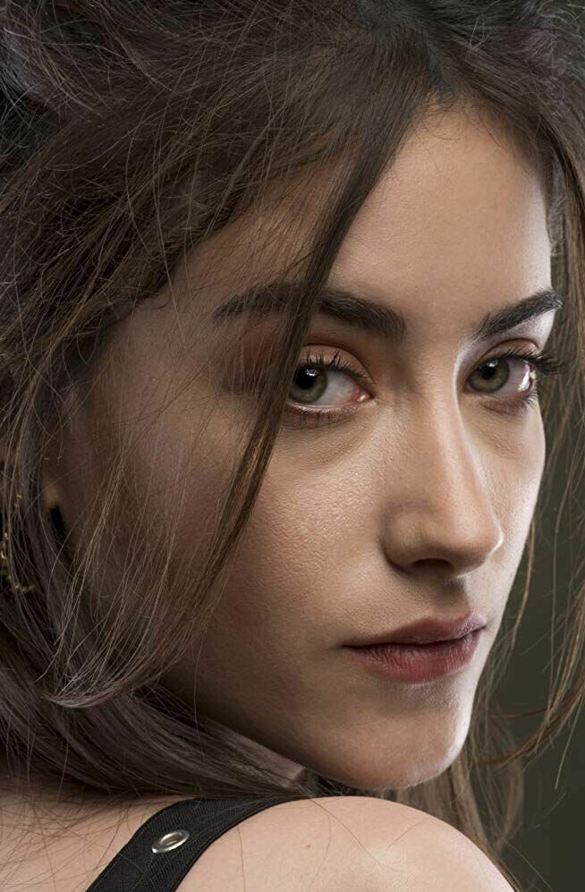 фото Хазал Кая