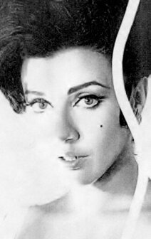 фото Мойра Монти