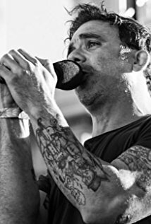 фото Джош Адам Мейерс