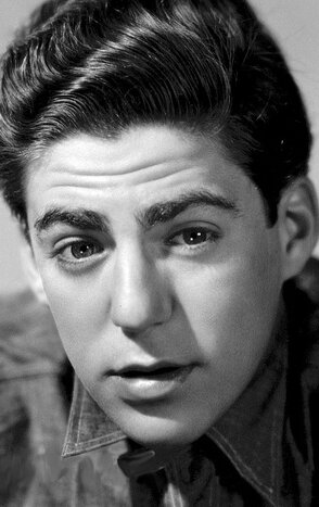 фото Билли Хэлоп