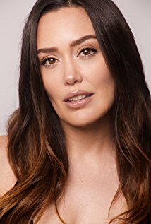 фото Карла Медина