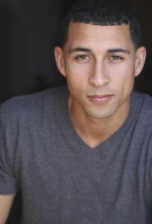 фото Майкл Джеймс