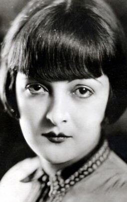 фото Лиа де Путти