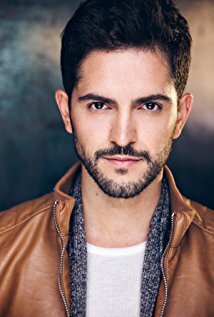 фото Кристофер Бенкомо